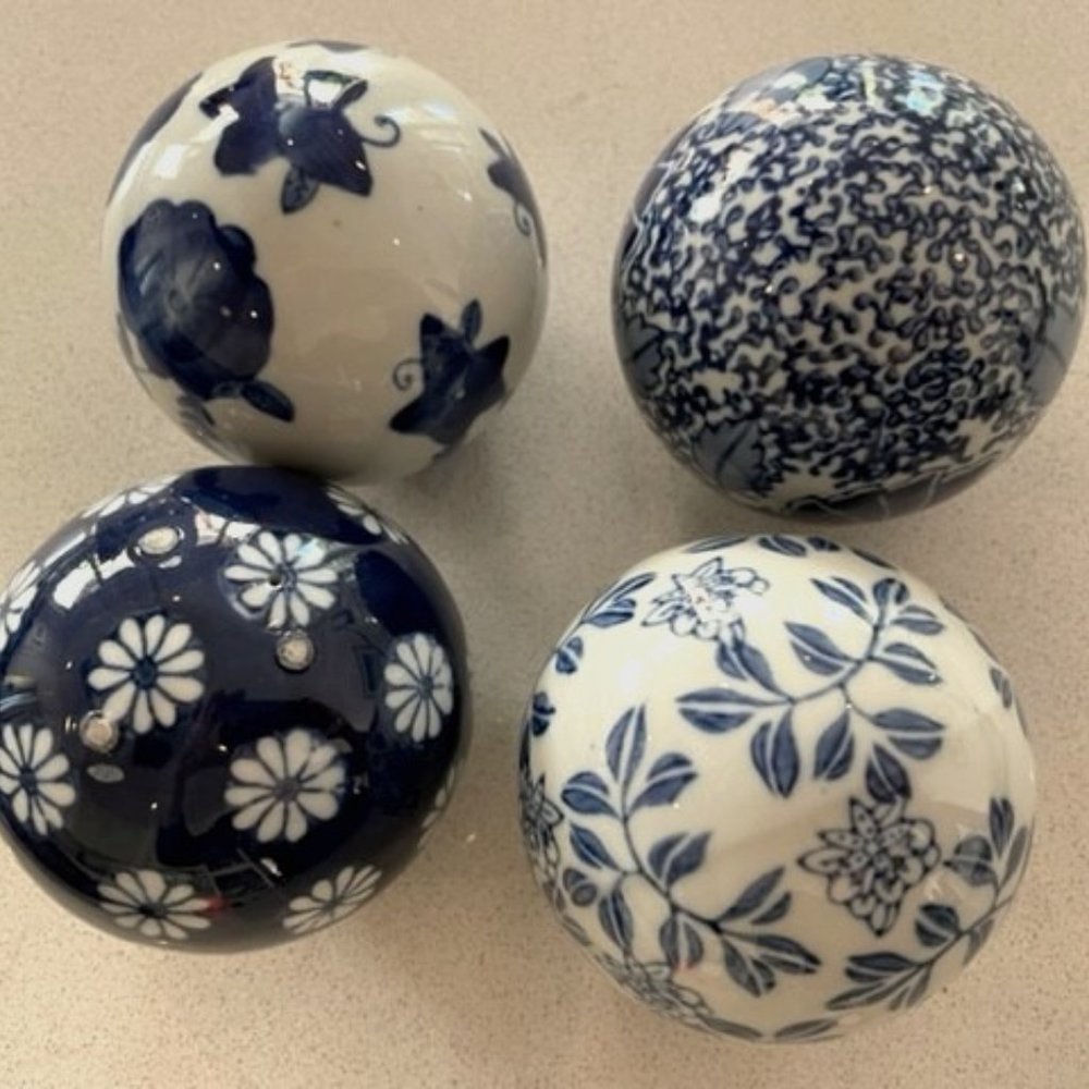 Decorative glass balls